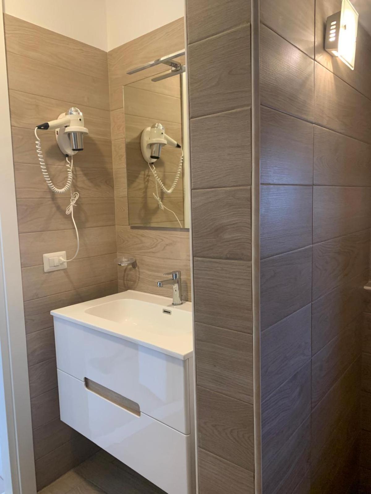 Mareluna Rooms Margherita Di Savoia Exteriér fotografie
